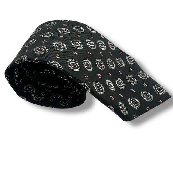 Brooks Brothers Men's Black Geometric‎ Silk Necktie Handmade In USA 3.5W" 58" L - Picture 1 of 6